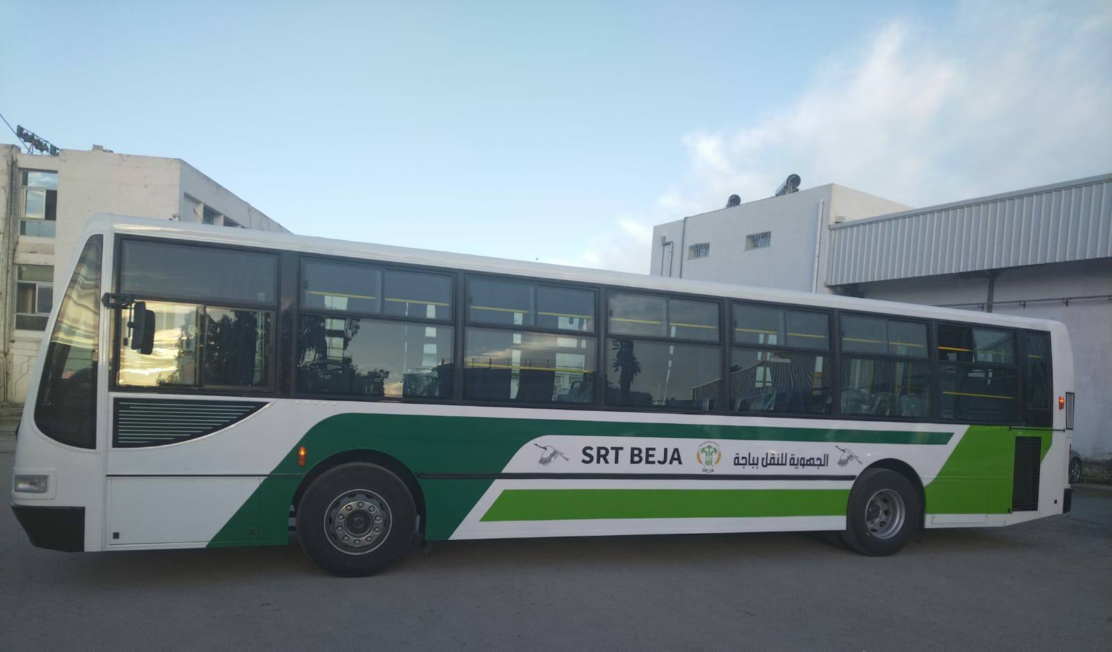 تدعيم أسطول النقل بباجة ب 16 حافلة مزدوجة لتحسين خدمات النقل الحضري والمدرسي بالجهة 