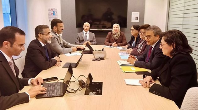 محافظ البنك المركزي يؤكد صمود الاقتصاد التونسي أمام الصدمات الخارجية