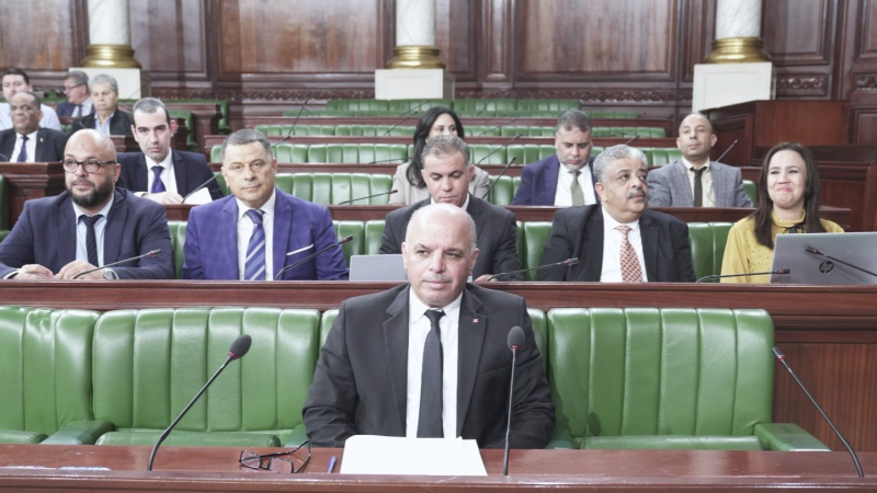 أسطول الخطوط التونسية يرتفع إلى 12 طائرة واستهداف بلوغ 21 طائرة مع نهاية 2026 في إطار برنامج إنقاذ استعجالي