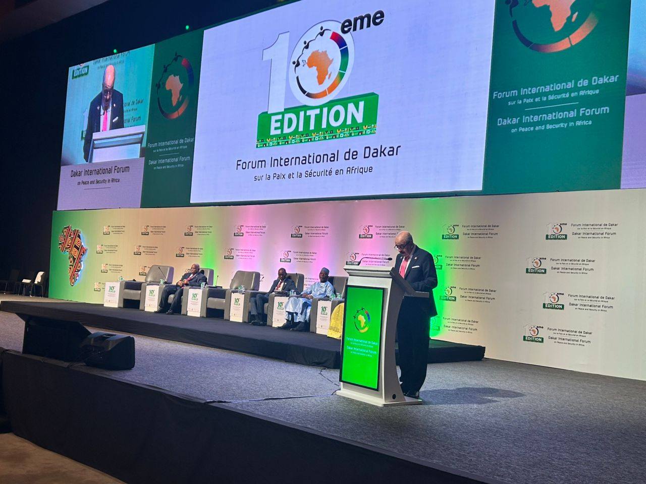 وزير الخارجية يلقي كلمةً في الجلسة الإفتتاحية لأشغال الدورة العاشرة لمنتدى داكار الدولي حول السلم و الأمن في إفريقيا