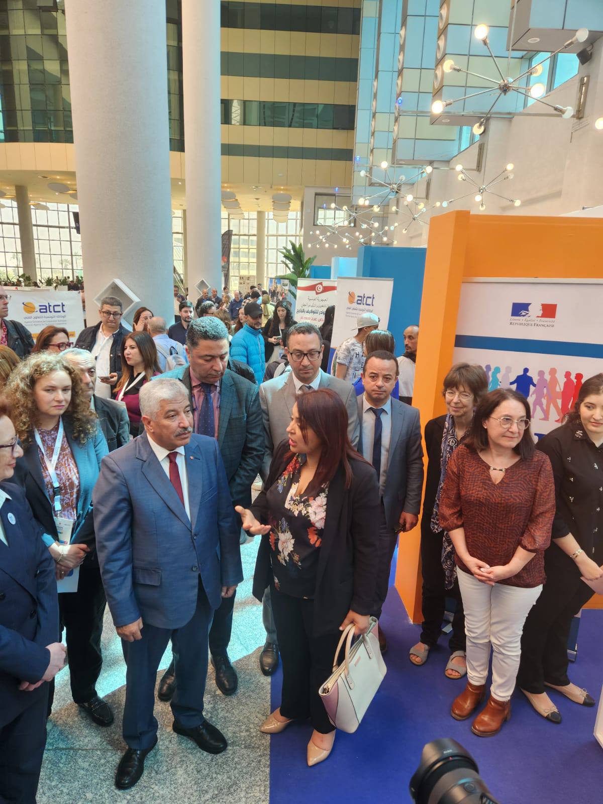 وزير التكوين المهني والتشغيل : أكثر من 700 عرض شغل   في يوم التشغيل في المهن السياحية 