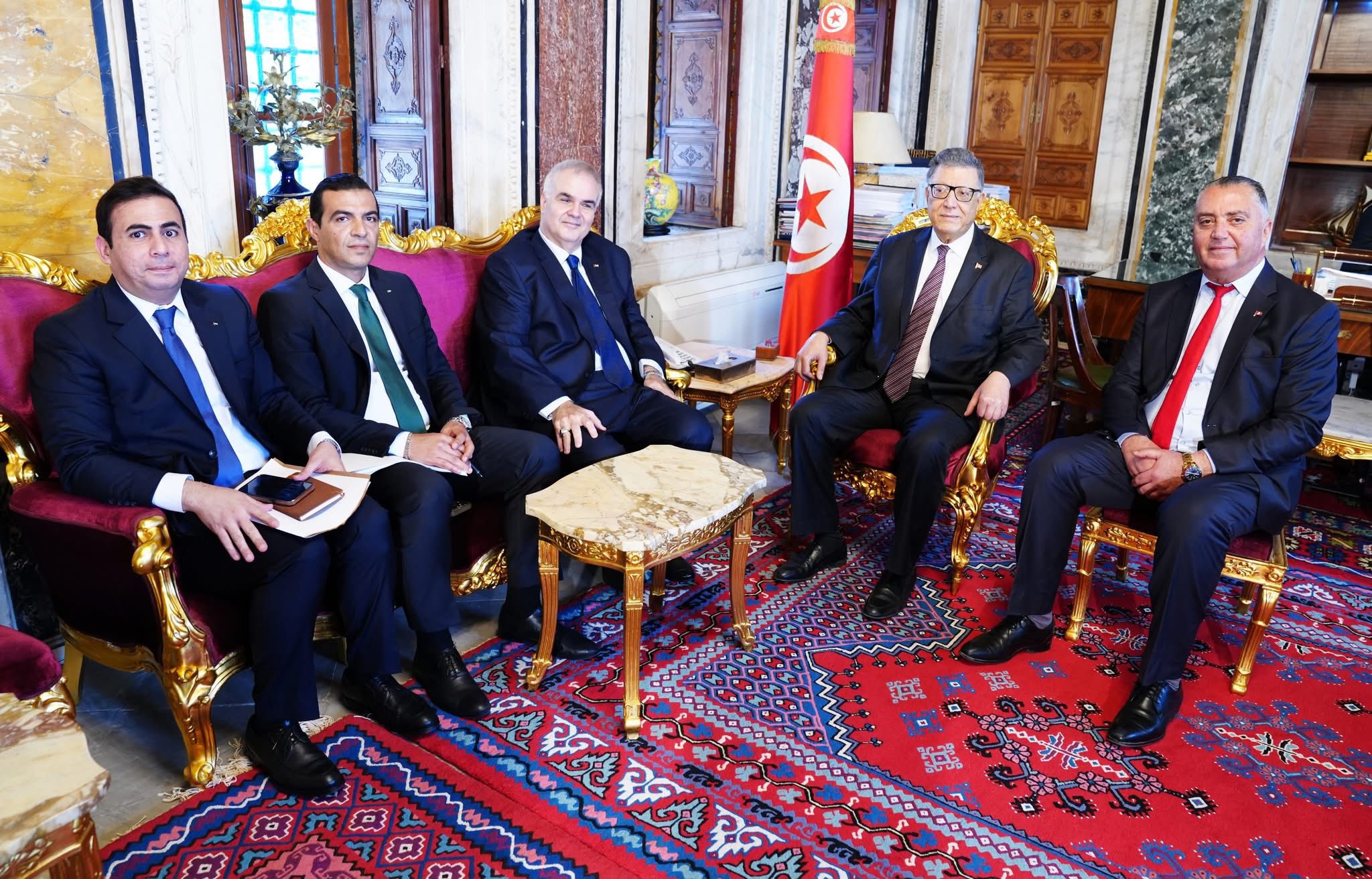 رئيس البرلمان يلتقي سفير فلسطين بتونس