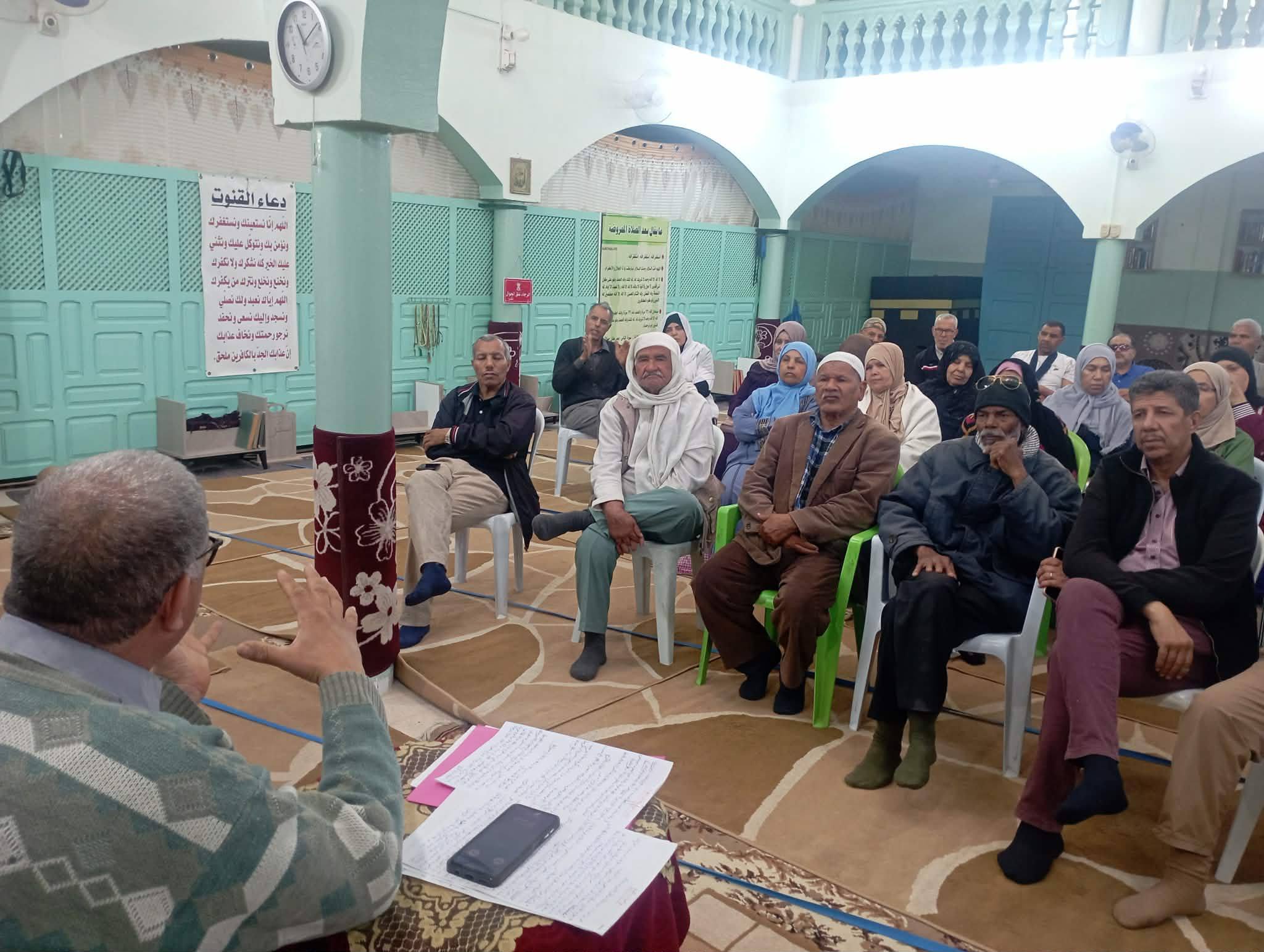 توزر: دروس توعوية لفائدة 98 حاجًا استعدادًا لموسم الحج