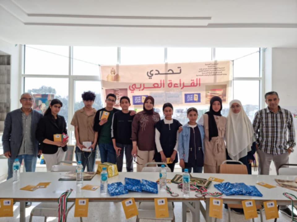 سيدي بوزيد: أكثر من 40 تلميذا وتلميذة يشاركون في التحكيم الجهوي لتحدّي القراءة العربي بالمدارس الإعدادية والمعاهد