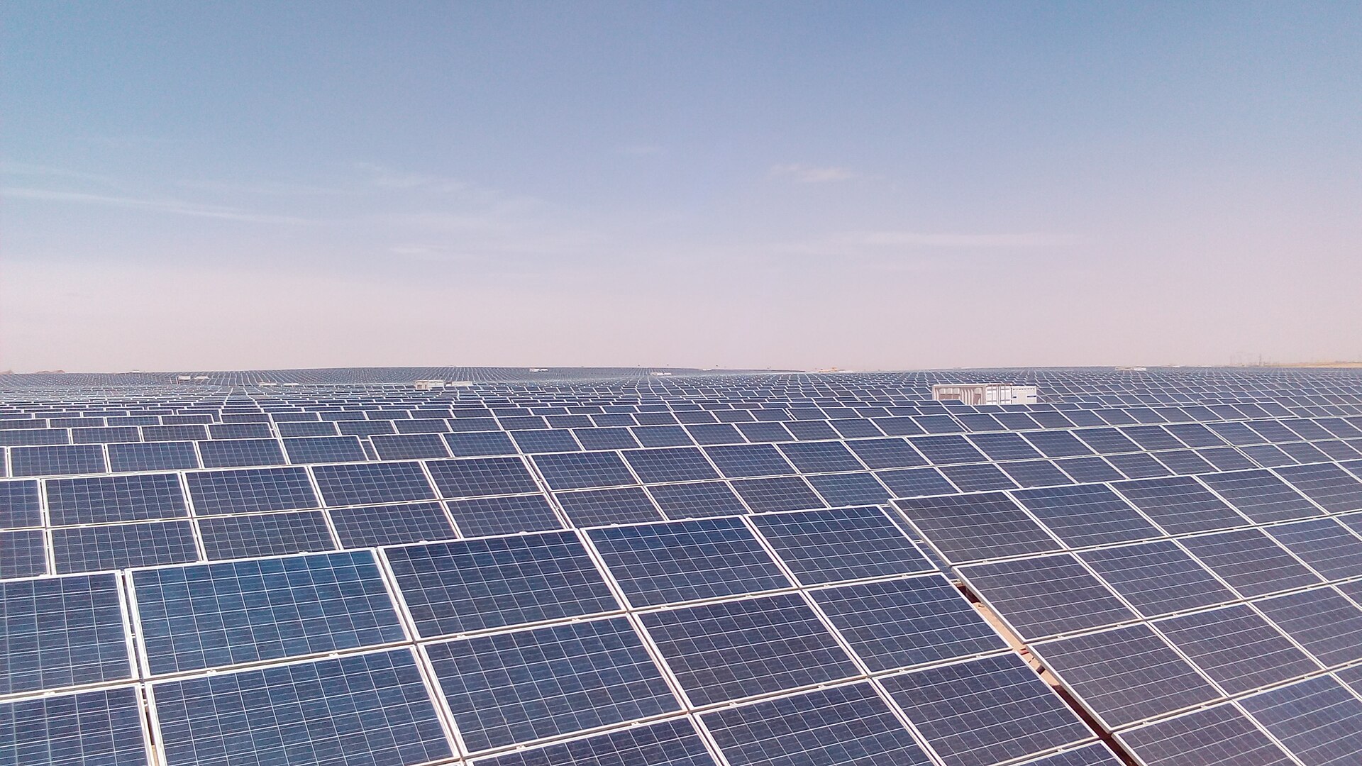  قفصة: انطلاق أشغال مشروع إنشاء محطة طاقة شمسية مع موفى 2026 