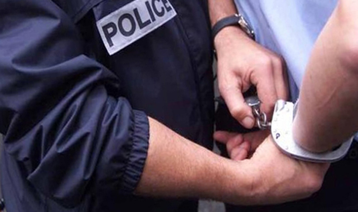 قابس : إيقاف شخصين بسبب استعمال الغاز المشل للحركة في محيط مؤسسة تربوية 