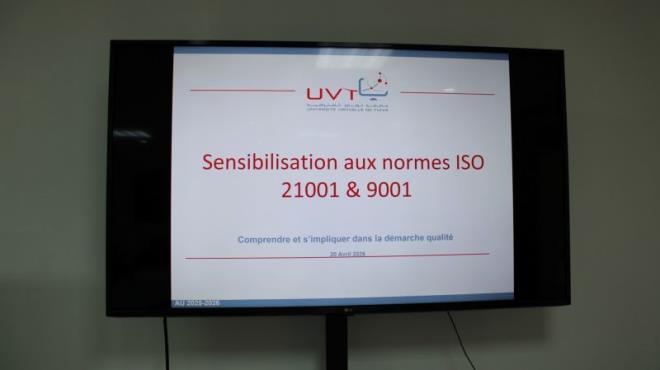 ورشة توعوية بالجامعة الافتراضية بتونس لدعم الحوكمة والجودة في التعليم الرقمي