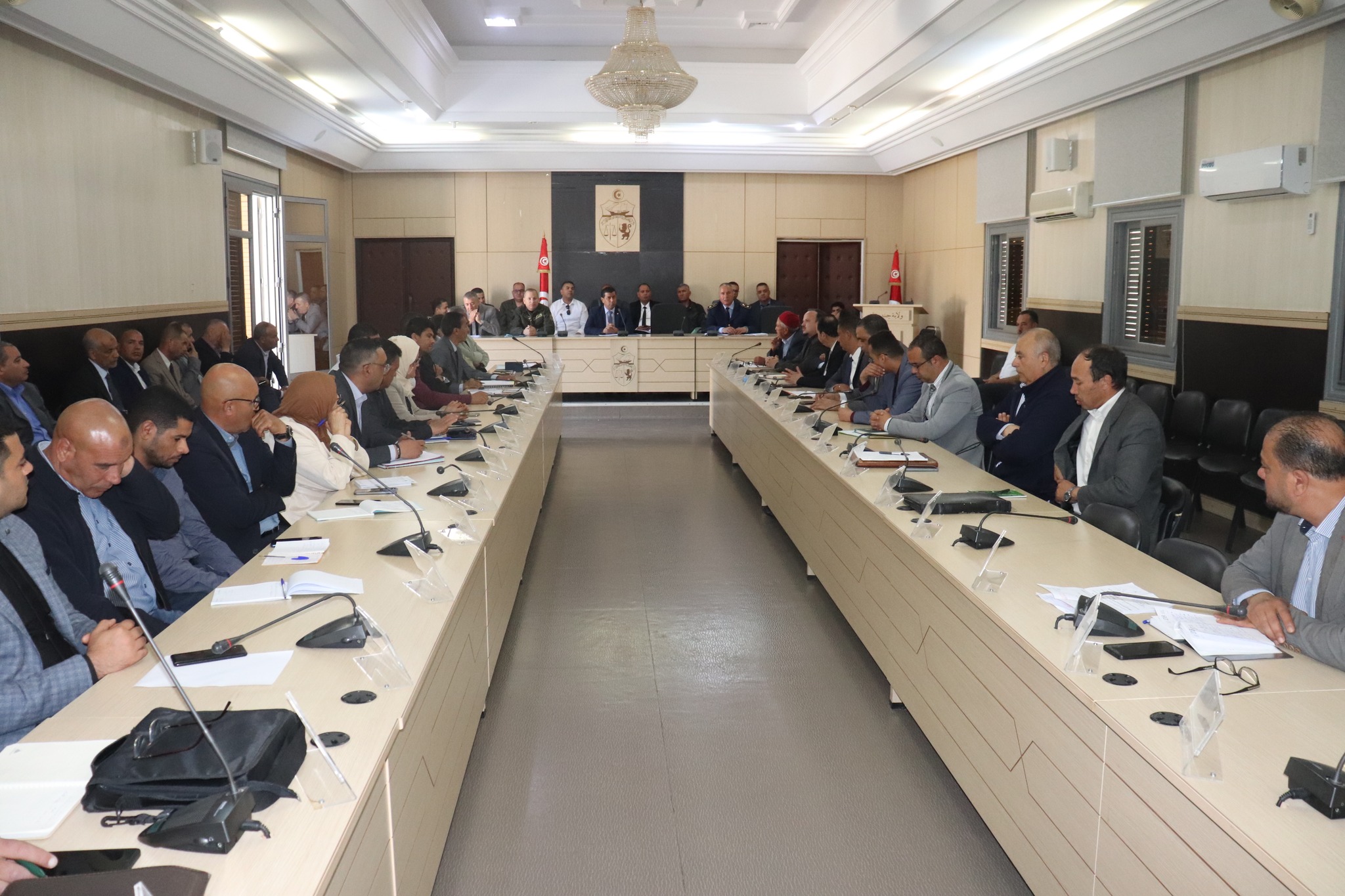 ضبط الاستعدادات لتأمين مختلف الامتحانات الوطنية بولاية جندوبة