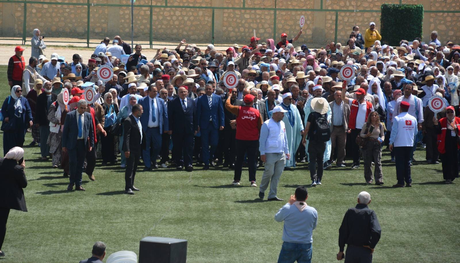 وزير الشؤون الدينية يشرف على الحجّ التدريبي لحجيج ولايتي صفاقس وسيدي بوزيد