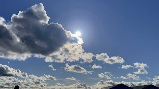 اليوم: سحب عابرة بأغلب الجهات.