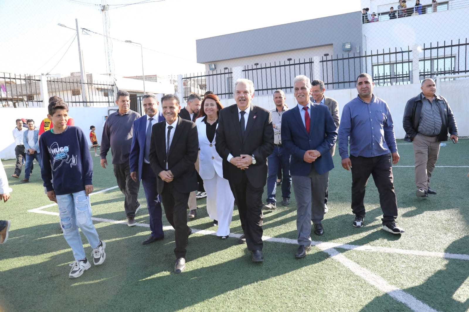 وزير الشباب والرياضة يدشّن دار الشباب برج شاكير بسيدي حسين