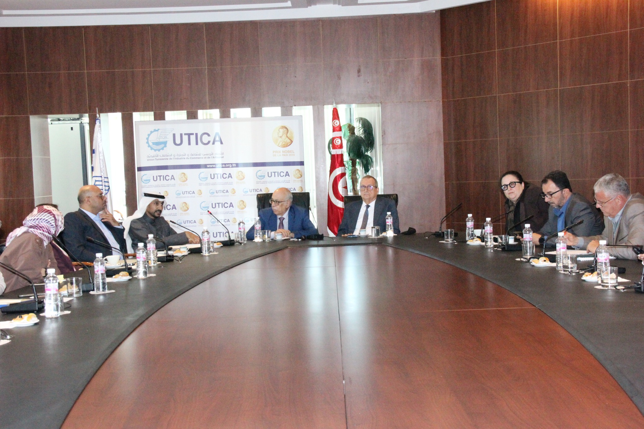 مبادلات تونس والسعودية تتجاوز 1143.6 مليون دينار في 2025 و شركة "تغريد العالمية" تستكشف فرص الشراكة في قطاع الصناعات الدوائية