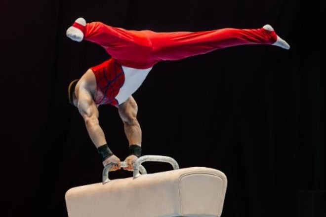 بطولة إفريقيا للجمباز الفني للأكابر والأواسط: طه خليل الكميتي يتوج بفضية الحركات الأرضية ومريم الفقي تكسب برونزية المتوازي