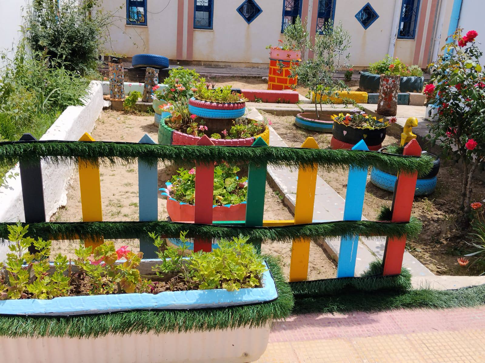 جندوبة: إطلاق مشروع "الطفل والبستنة" بمركب الطفولة ببوسالم (صور)