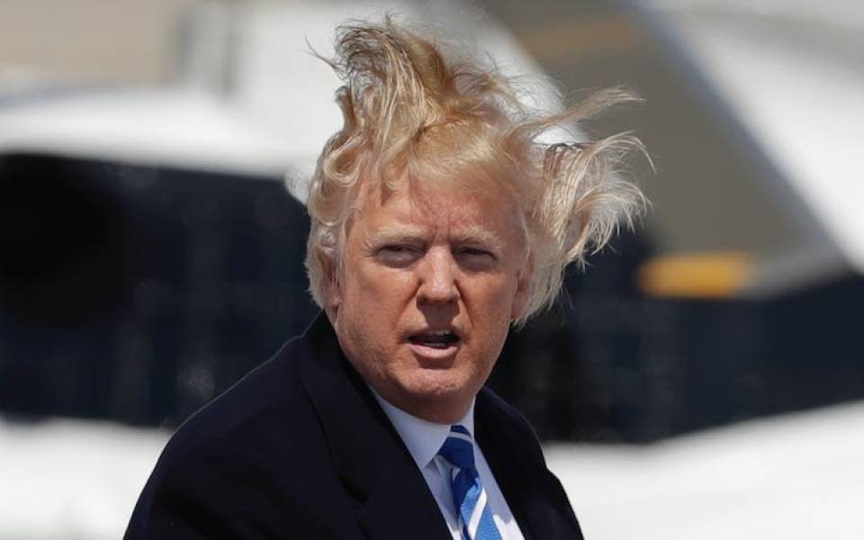 ترامب: إيران أبلغتني بأنها في حالة انهيار