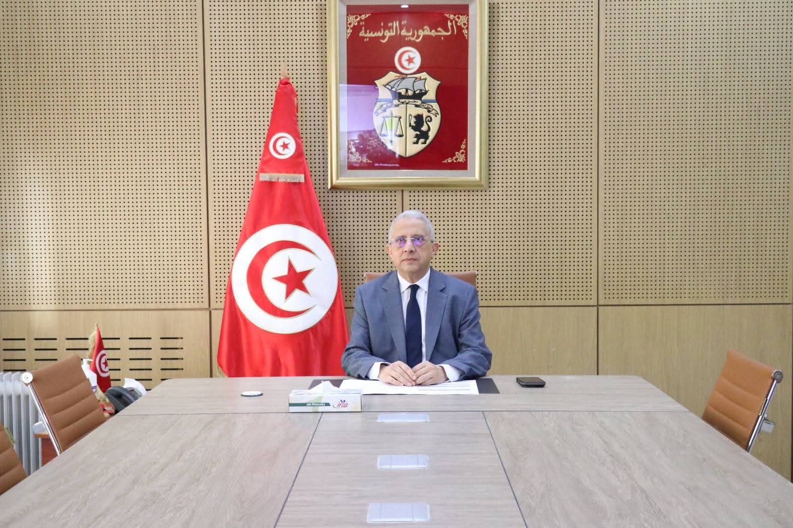 وزير الصحة يؤكد أن معطيات صحة المواطن سيادة وطنية وأن الرقمنة وسيلة عملية لتقريب الخدمات من المواطنين