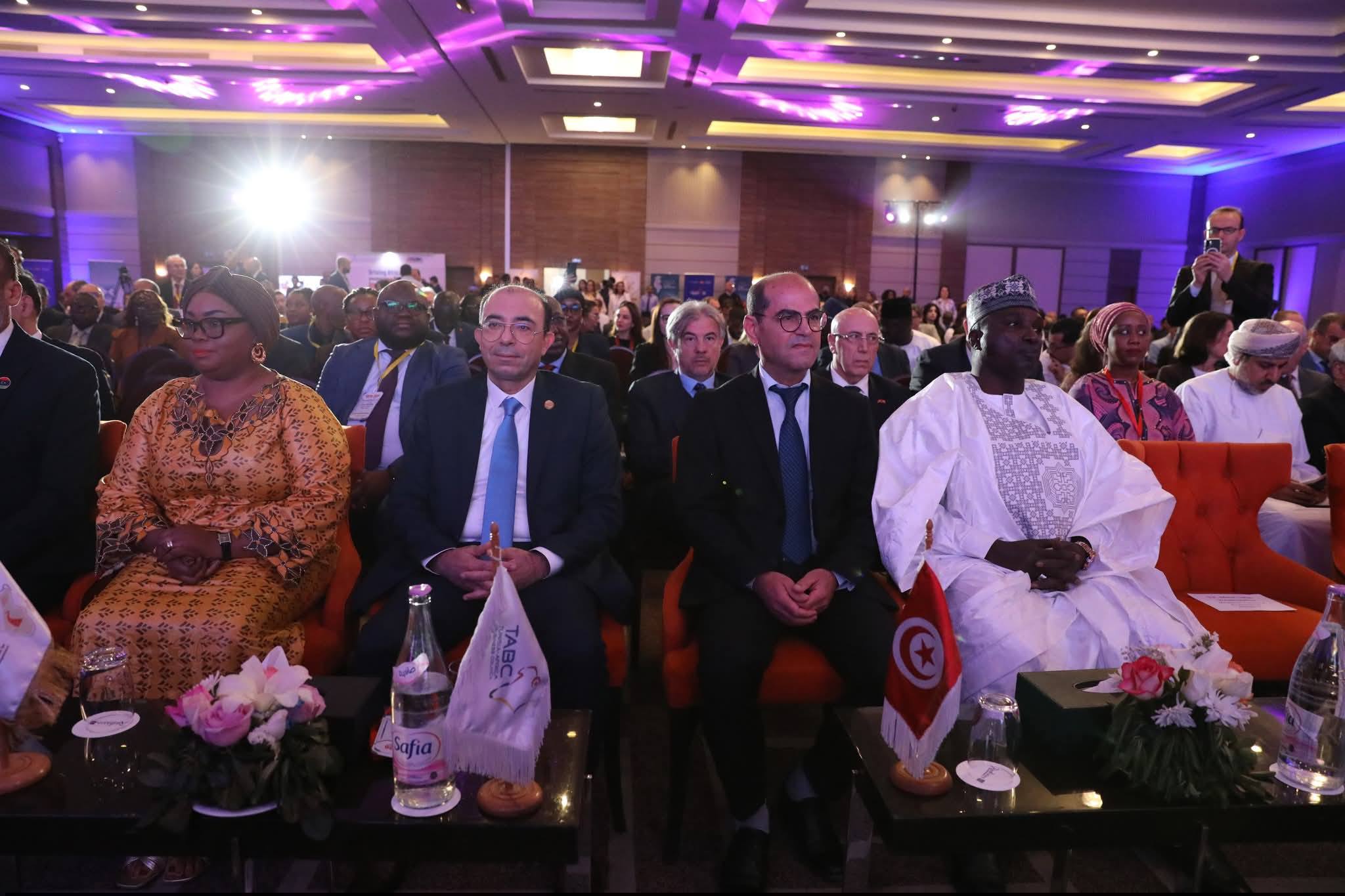 وزير التجهيز والإسكان يفتتح فعاليات الدورة التاسعة للمؤتمر الدولي لتمويل الاستثمار والتجارة في إفريقيا "FITA 2026".