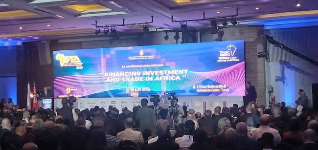 فيتا 2026: مجلس الأعمال التونسي الإفريقي يوقّع خمسة عشر إتفاقية مع شركاء أفارقة