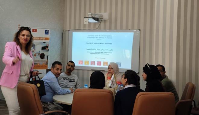 كلية العلوم بقفصة تحتضن تظاهرة "الطالب المبادر" تحت شعار "من الفكرة إلى المشروع انطلق الآن"