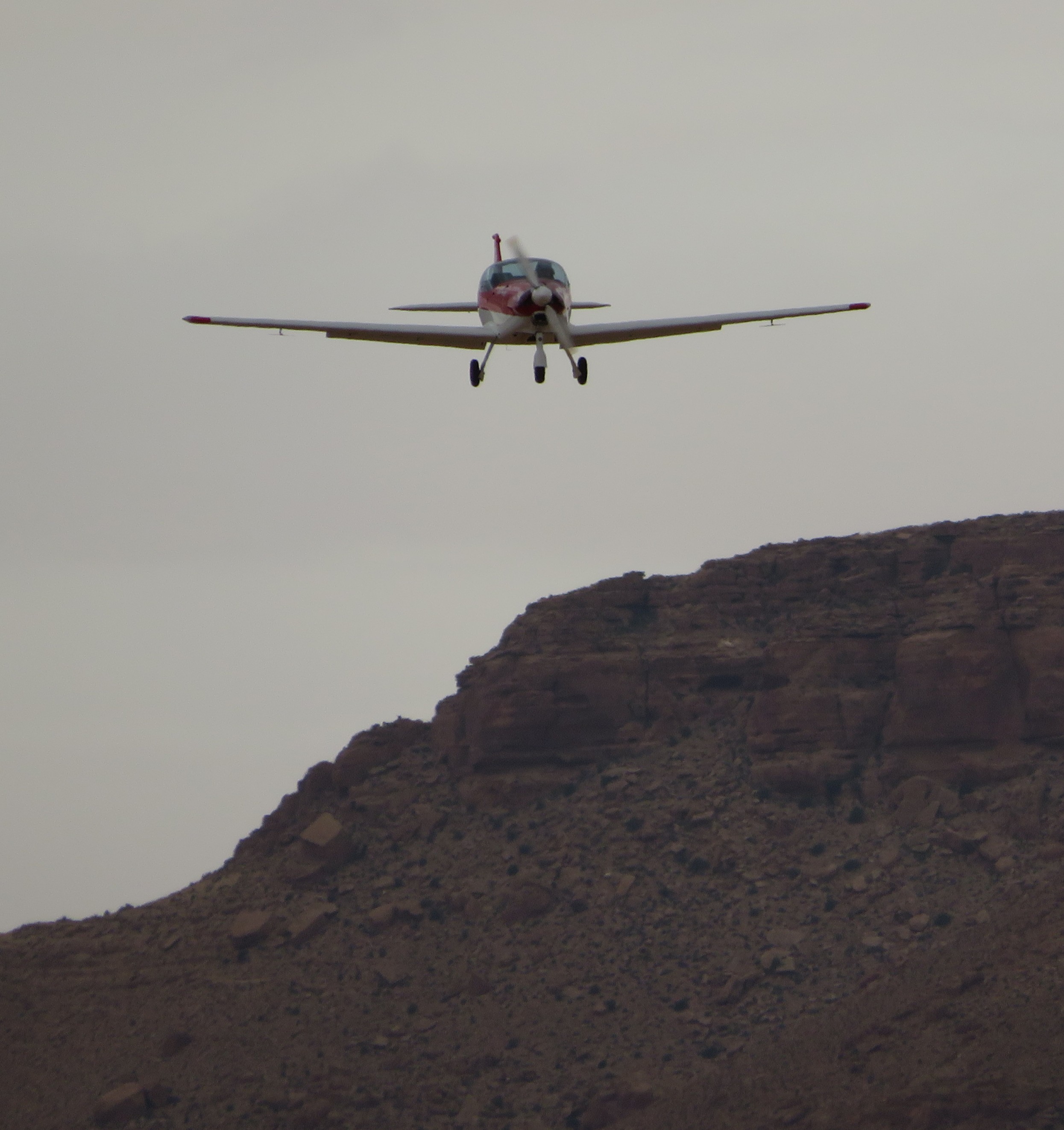 غمراسن : رالي تونس للطائرات جد خفيفة G1 يحط الرحال اليوم بمنطقة الفرش .
