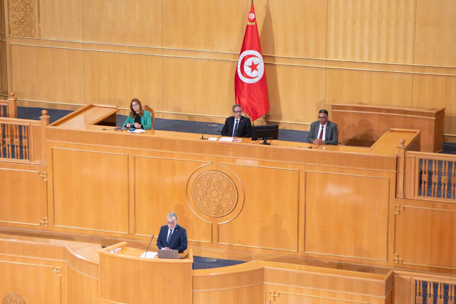 وزير الاقتصاد والتخطيط: العجز الطاقي ساهم ب57 بالمائة من العجز التجاري التونسي خلال الثلاثي الأول من سنة 2026