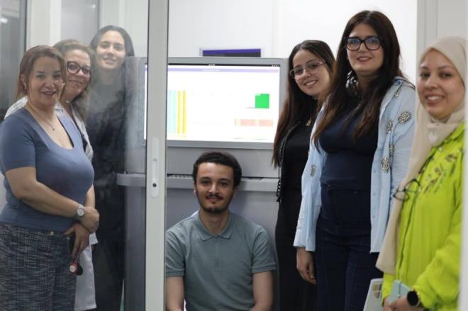 وزارة الصحة:نجاح أول تجربة تشغيل كبرى لمنصة التسلسل الجيني عالية الدقة