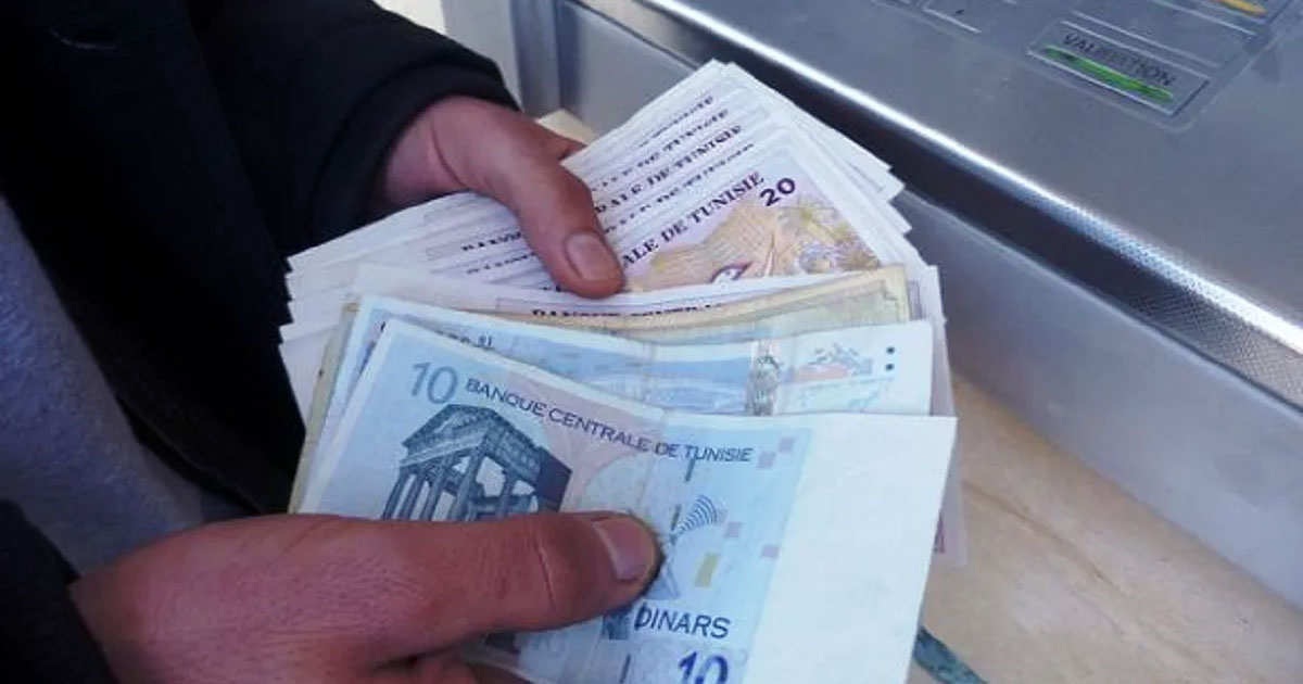 وزير الشؤون الاجتماعية: 5 بالمائة زيادة في الأجور سنة 2026 تعتبر ممتازة جدا