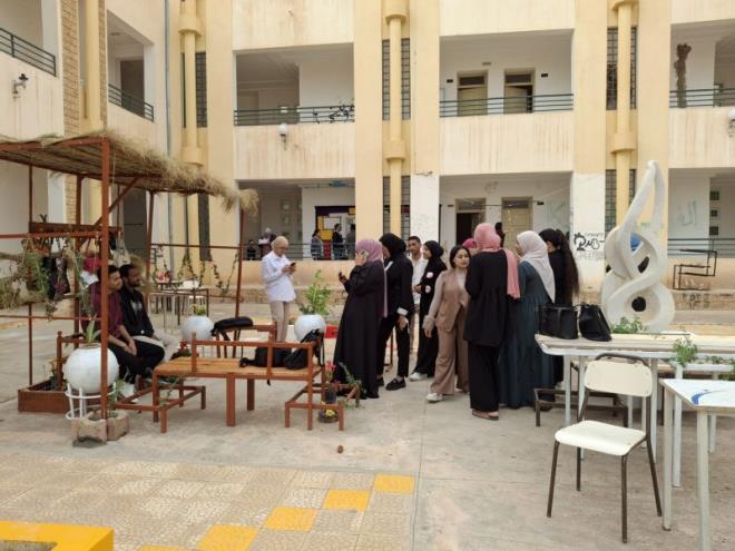 إختتام "أسبوع التصميم الأخضر " بالمعهد العالي للفنون والحرف بالقصرين