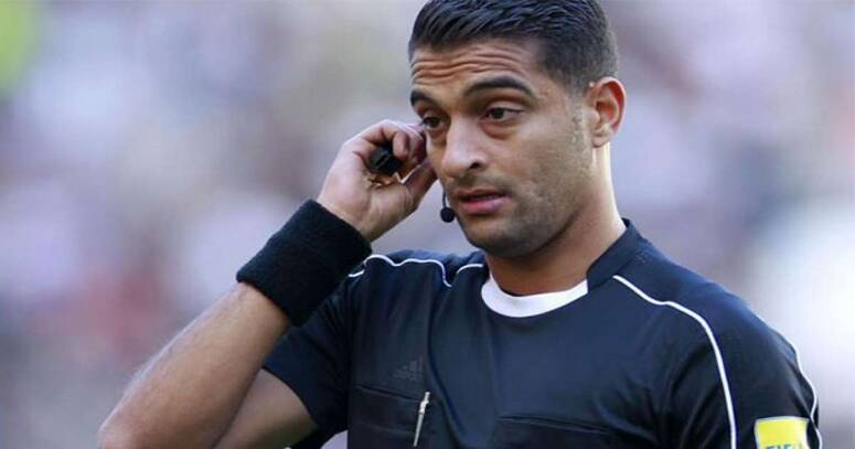 نهائي كأس الكونفدرالية الإفريقية لكرة القدم: التونسي هيثم قيراط حكما للفار خلال لقاء الإياب بين الزمالك المصري واتحاد الجزائر