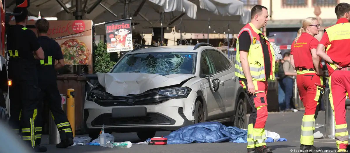 مقتل شخصين في واقعة دهس بألمانيا وإلقاء القبض على السائق