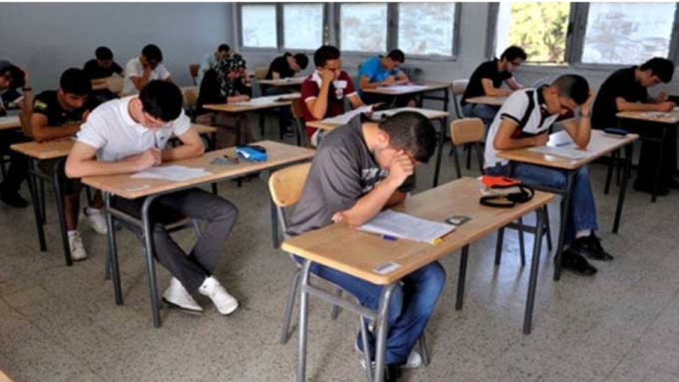 المترشحون لامتحان بكالوريا 2026 يجتازون بداية من يوم غد الأربعاء اختبارات البكالوريا التجريبية ( البكالوريا البيضاء)
