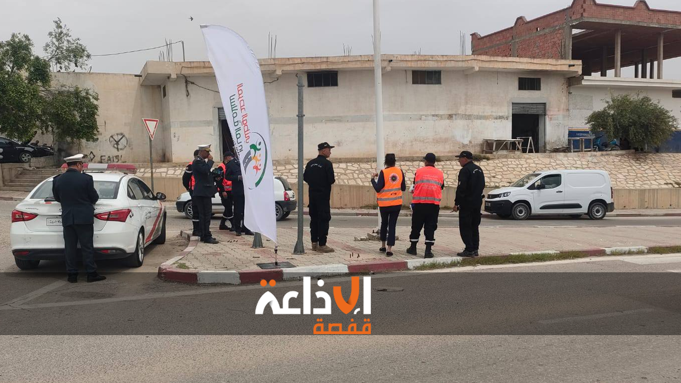   حملة تحسيسية بولاية القصرين للتوعوية بضرورة احترام قواعد المرور للوقاية من حوادث الطرقات  