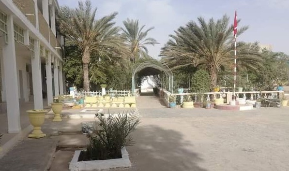 توزر: تدشين محطة انتاج الطاقة الشمسية بالمدرسة الابتدائية مصطفى خريف بنفطة