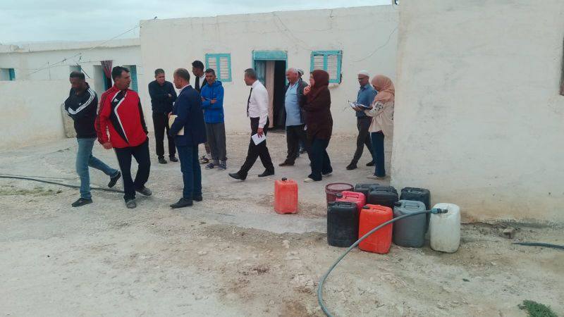 القيروان: لجنة فنية تنطلق في إجراء معاينات ميدانية لوضعية المساكن المتاخمة لمصنع الإسمنت بفج الرويسات بالشبيكة.