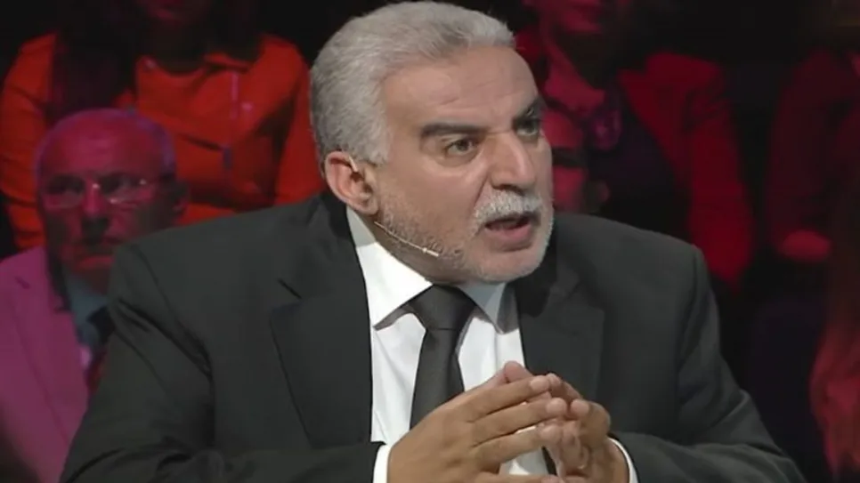 مصدر قضائي: الحكم على زياد الهاني بالسجن سنة واحدة من أجل الإساءة للغير عبر الشبكات العمومية للاتصال