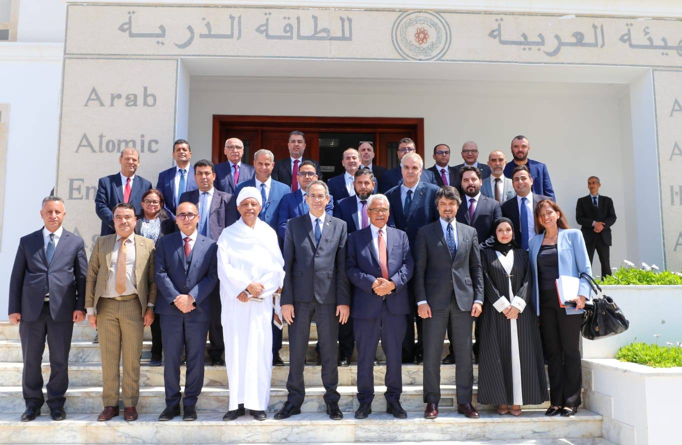 وزير التعليم العالي يفتتح بتونس الدورة العادية 38 للمؤتمر العام للهيئة العربية للطاقة الذرّية