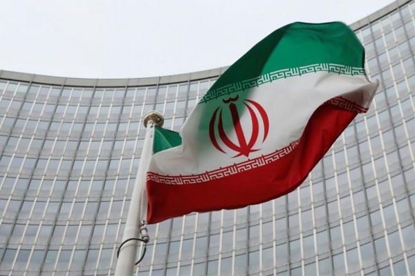 إيران ترد على المقترح الأمريكي عبر الوساطة الباكستانية وتقترح وقفًا فوريًا للقتال