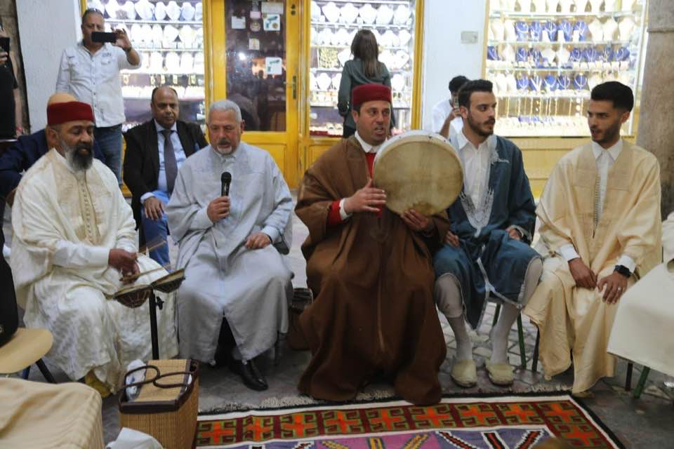 عرض صوفي لفرقة الإنشاد الصوفي بسيدي بوسعيد في إطار فعالية طريق الأندلسيين