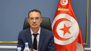 وزير الفلاحة يعلن إحداث إحداث شبكة وطنيّة للمراقبة وتبادل المعطيات حول الآفات
