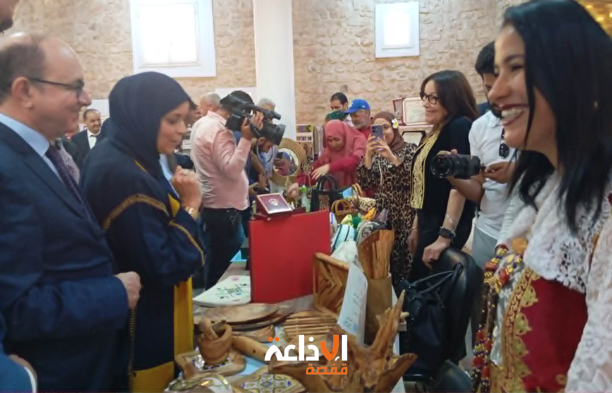 سيدي بوزيد: وزير السياحة يطّلع على المقومات الطبيعية والمنتوجات التقليدية بالجهة