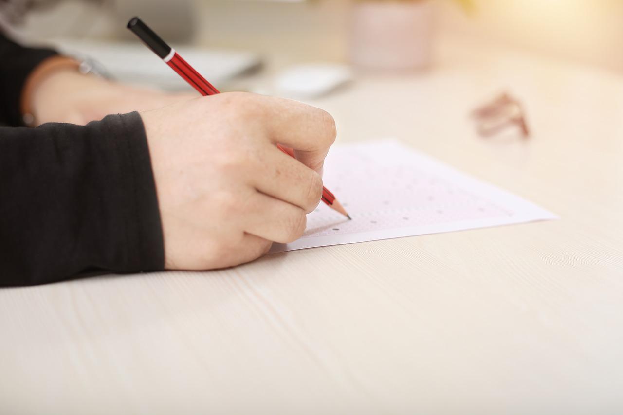غدا.. انطلاق امتحانات الثلاثي الثالث لتلاميذ المدارس الإعدادية و المعاهد الثانوية