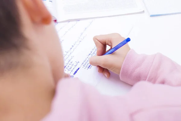 اليوم : انطلاق اختبارات الأسبوع المغلق للثلاثي الثالث للمرحلتين الإعدادية والثانوية 
