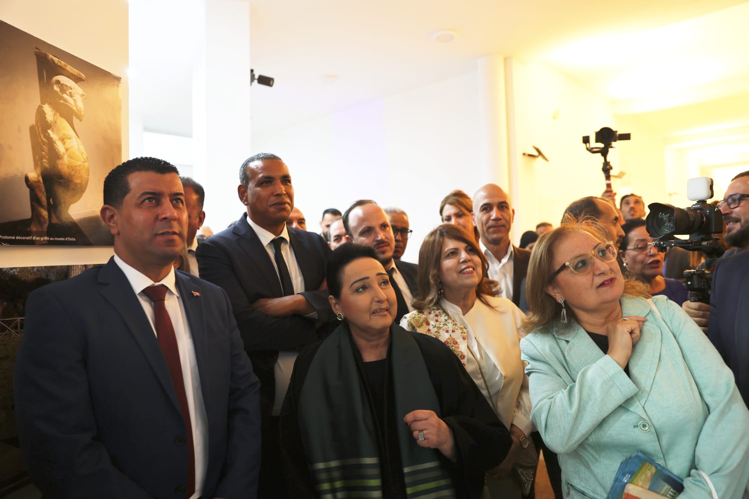 وزيرة الثقافة تختتم بالموقع الاثري بشمتو الدورة 35 لشهر التراث
