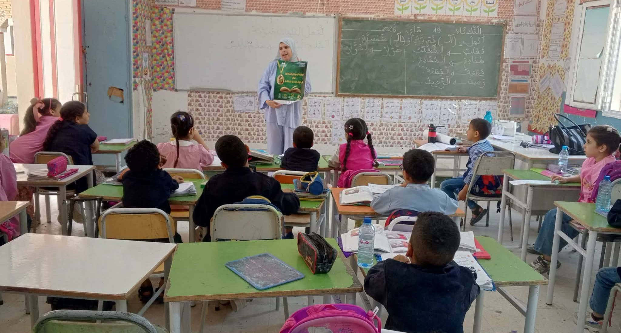 توزر : حملات تحسيسية بالمؤسسات التربوية لحث التلاميذ على المشاركة في البطولة الوطنية للمطالعة في دورتها 5