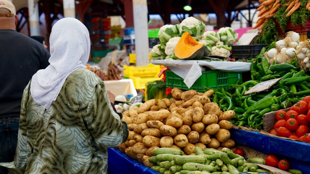 Bonne récolte à Gafsa : les prix des fruits et légumes en légère baisse