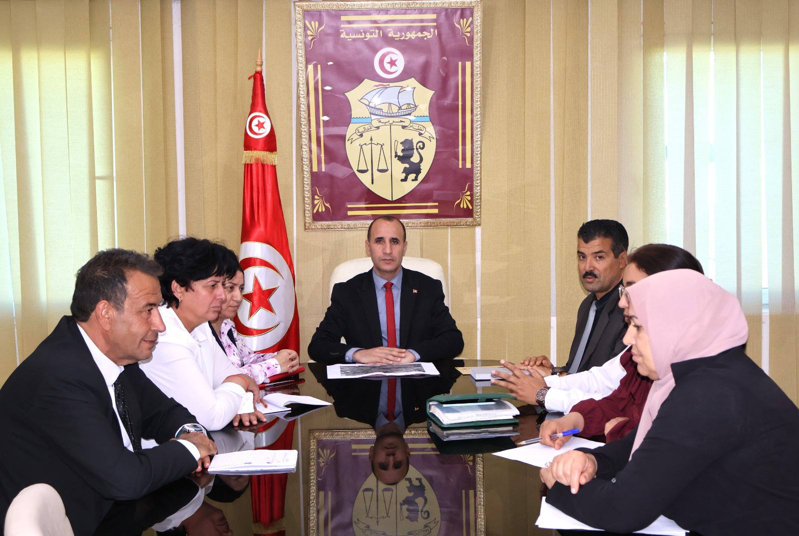   متابعة مدى تقدم إجراءات إستغلال بئر عين ببوش مكرر لتدعيم الموارد المائية لمدينة سليانة 
