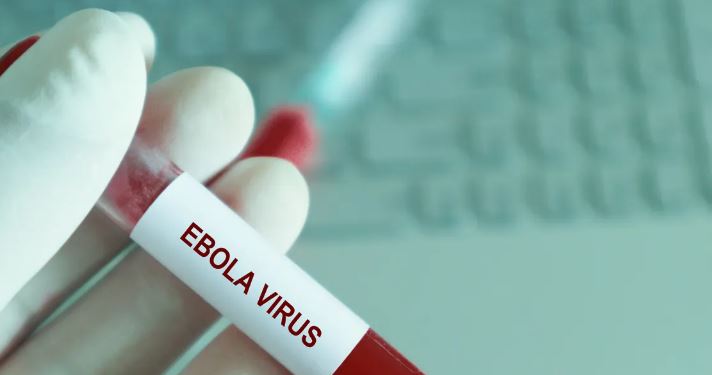 نفي تسجيل أي تهديد مباشر بشأن "إيبولا" وتدعو المسافرين إلى جمهورية الكونغو الديمقراطية إلى توخي الحذر.