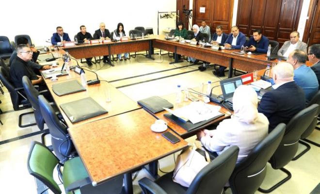 لجنة الفلاحة تستمع إلى ممثلين عن الإتحاد التونسي للفلاحة والصيد البحري والمجمع المهني للفلاحة التابع لكنفدرالية المؤسسات المواطنة التونسية