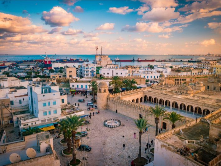 سوسة: ضبط المواعيد الرسمية لانطلاق أشغال وتهيئة المناطق الصناعية 