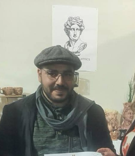حرفي في اختصاص الخزف التقليدي من ولاية المنستير يحصل على الجائزة الوطنية لاحسن مشروع للباعثين الجدد في الصناعات التقليدية